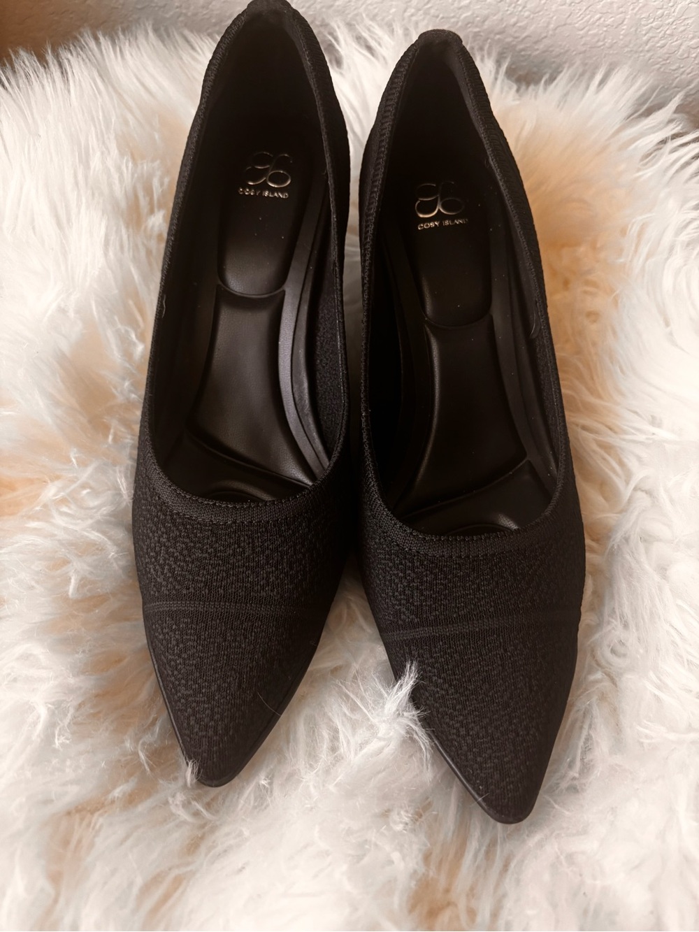 Cosy Island- NEW Black Pointed Knit heels - Elegant Everyday Comfort